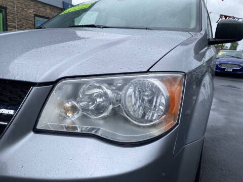 2018 Dodge Grand Caravan SE