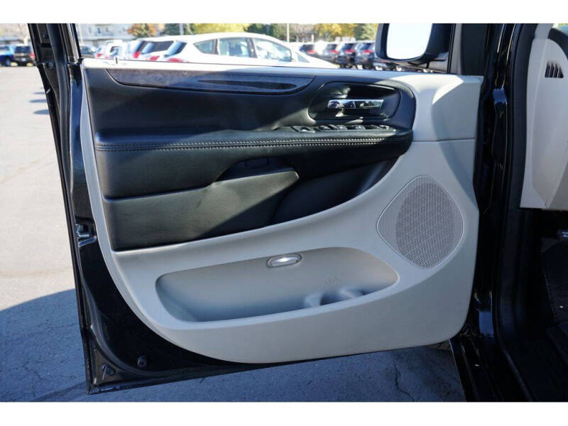 2018 Dodge Grand Caravan SE