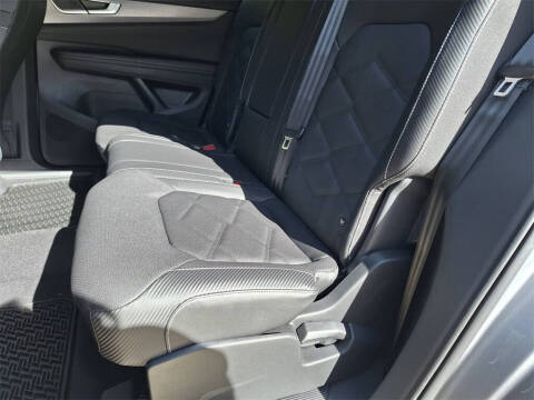 2026 Volkswagen Atlas Cross Sport SE