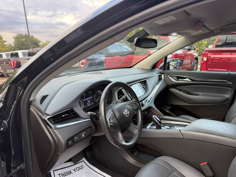 2021 Buick Enclave Essence