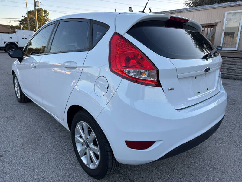 2012 Ford Fiesta SE