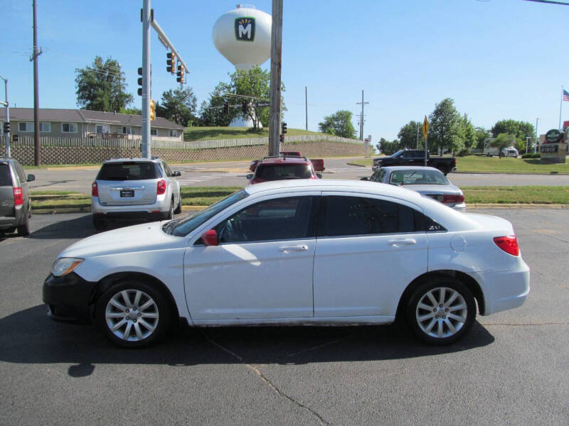 2011 Chrysler 200 Touring