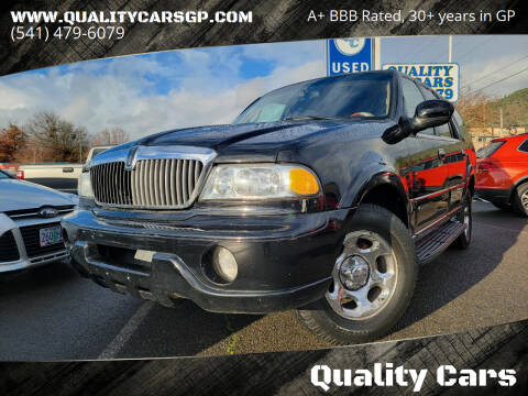 2002 Lincoln Navigator for sale at Quality Cars in Grants Pass OR