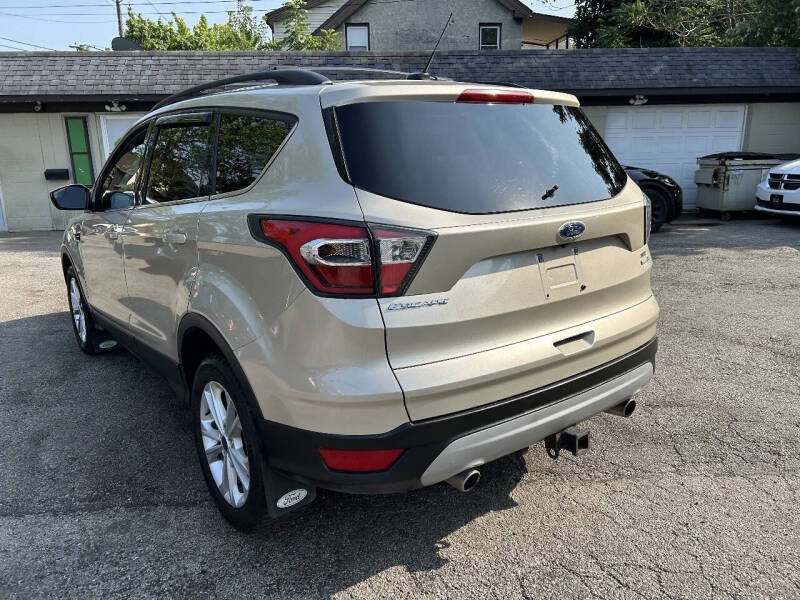 2017 Ford Escape SE
