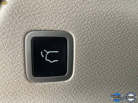 2024 Chrysler Pacifica Plug-In Hybrid Select