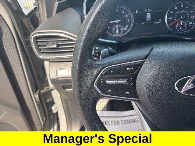 2021 Hyundai Santa Fe SE