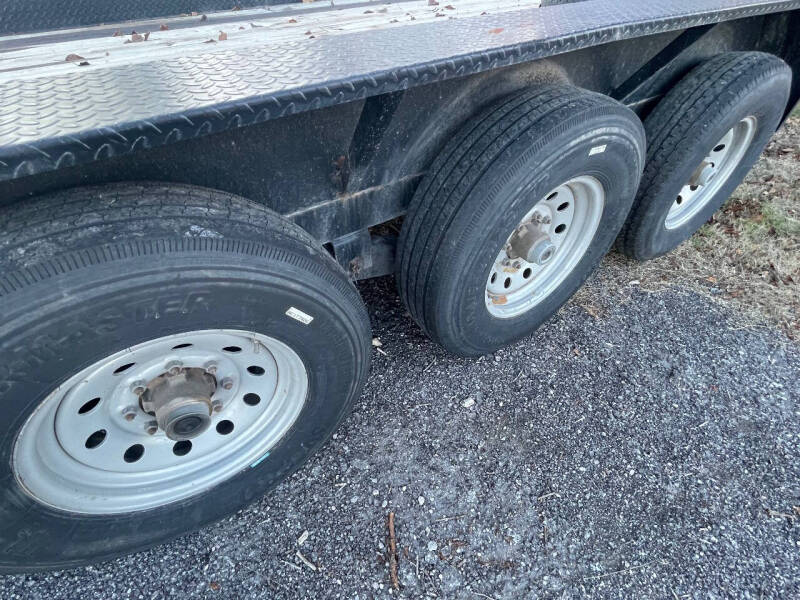 2014 Load Trail Gooseneck