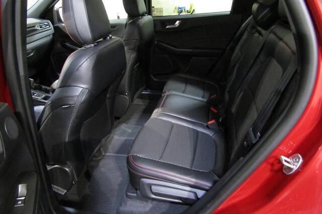 2026 Ford Escape ST-Line Select