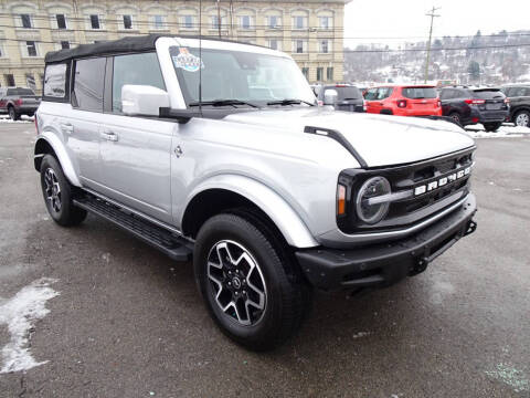 2022 Ford Bronco Outer Banks