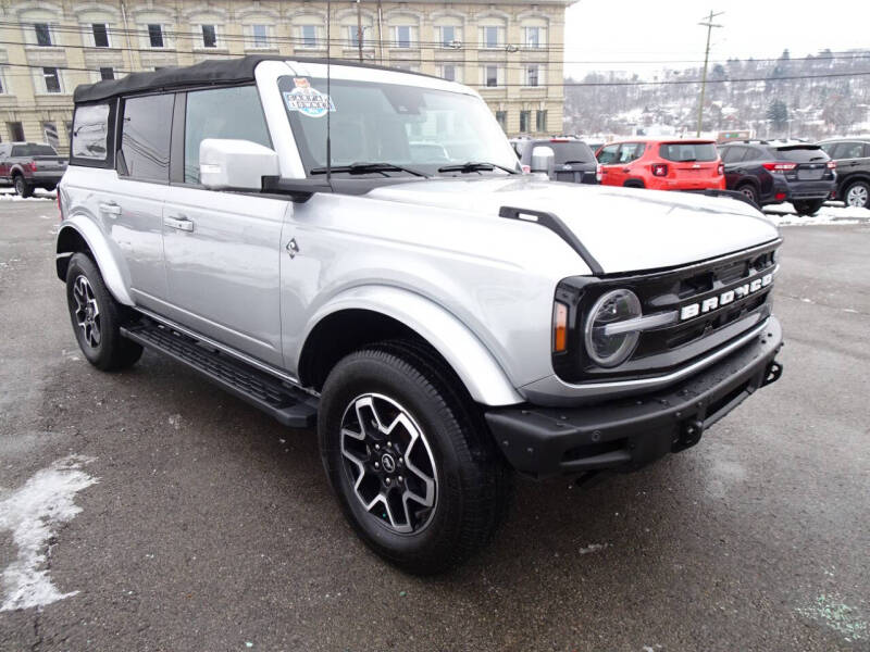 2022 Ford Bronco Outer Banks