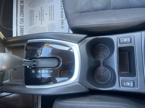 2015 Nissan Rogue SV