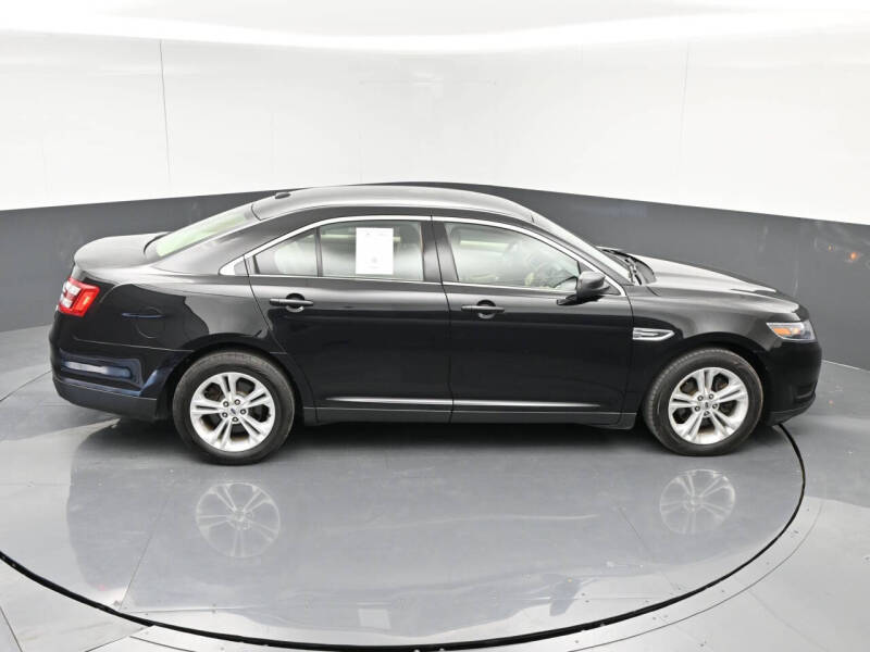 2019 Ford Taurus SE