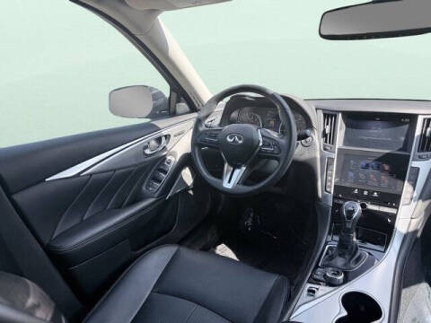 2023 Infiniti Q50 Luxe