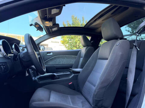 2009 Ford Mustang V6 Premium