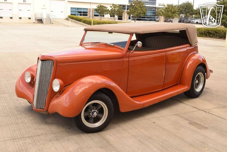 1935 Ford Phaeton