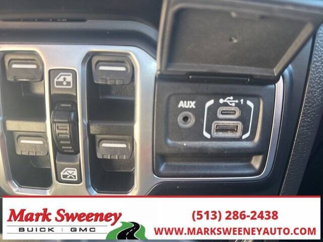 2023 Jeep Gladiator Overland