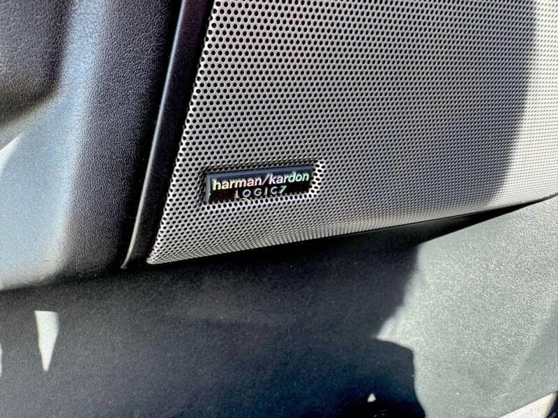 2012 Land Rover LR4 HSE LUX