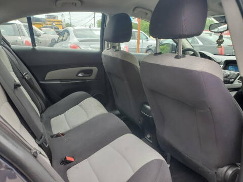 2014 Chevrolet Cruze LS Auto