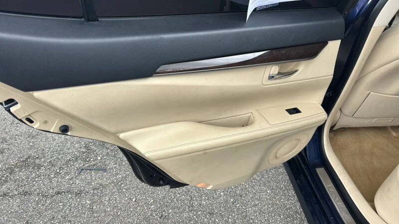 2014 Lexus ES 350
