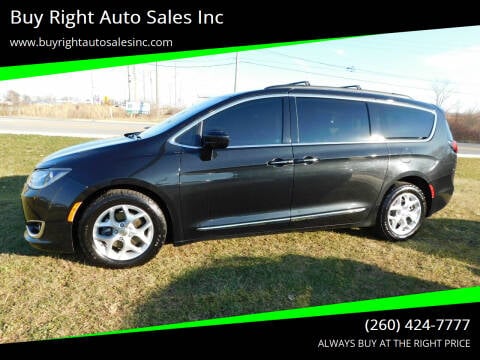 2017 Chrysler Pacifica for sale at Buy Right Auto Sales Inc in Fort Wayne IN