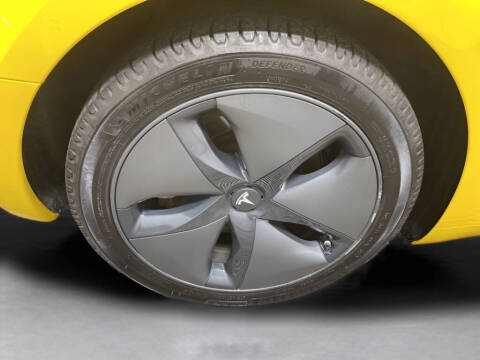 2019 Tesla Model 3 Standard Range Plus