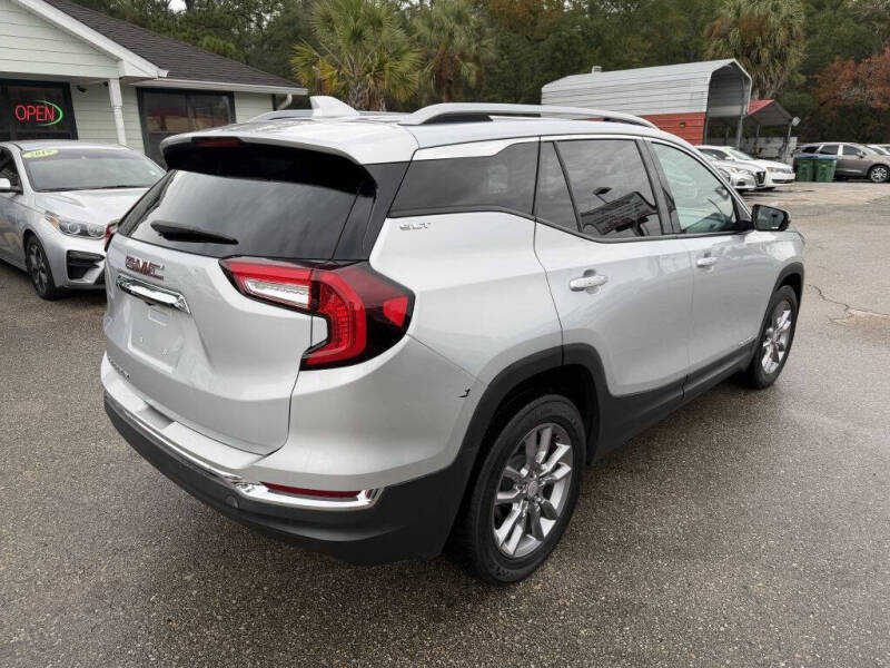 2022 GMC Terrain SLT