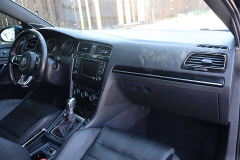 2015 Volkswagen Golf GTI Autobahn