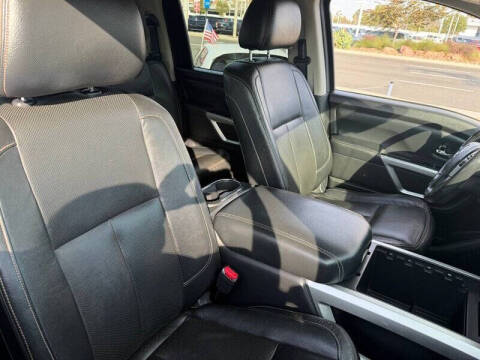 2016 Nissan Titan XD SL