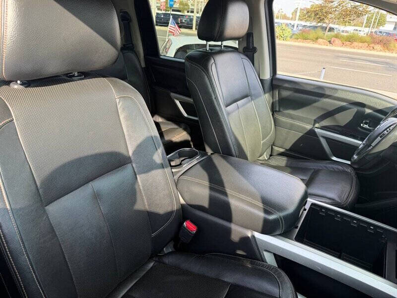 2016 Nissan Titan XD SL