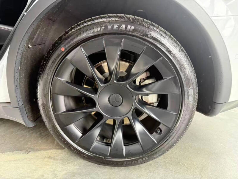 2022 Tesla Model Y Long Range