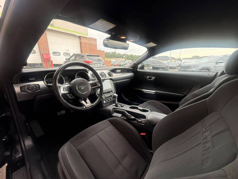 2021 Ford Mustang