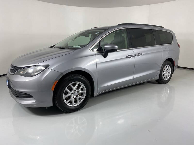 2020 Chrysler Voyager LXi