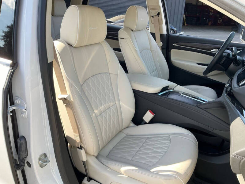 2023 Buick Enclave Avenir