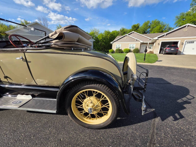 1928 Ford Roadster