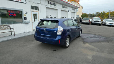 2014 Toyota Prius v