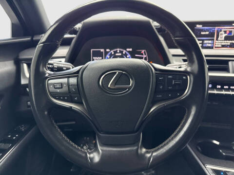 2021 Lexus UX 200