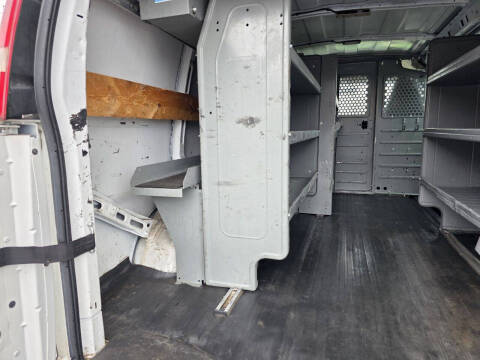 2016 Chevrolet Express 2500