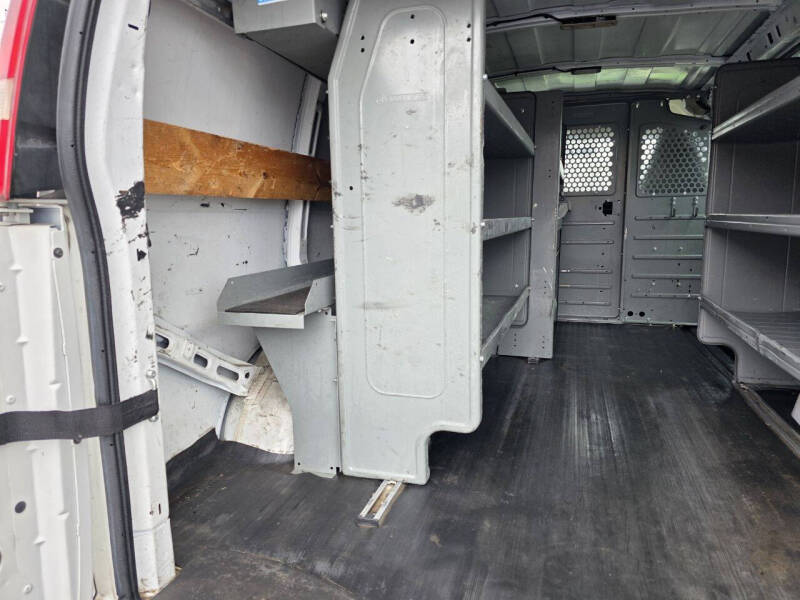 2016 Chevrolet Express 2500