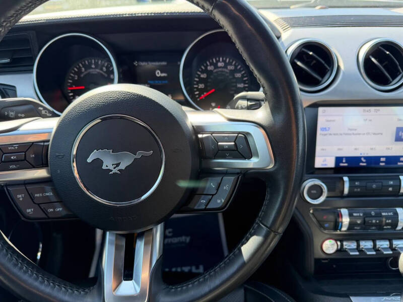 2022 Ford Mustang
