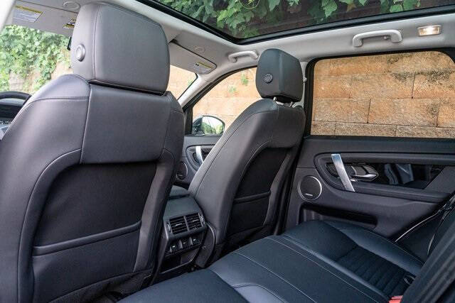 2023 Land Rover Discovery Sport P250 SE