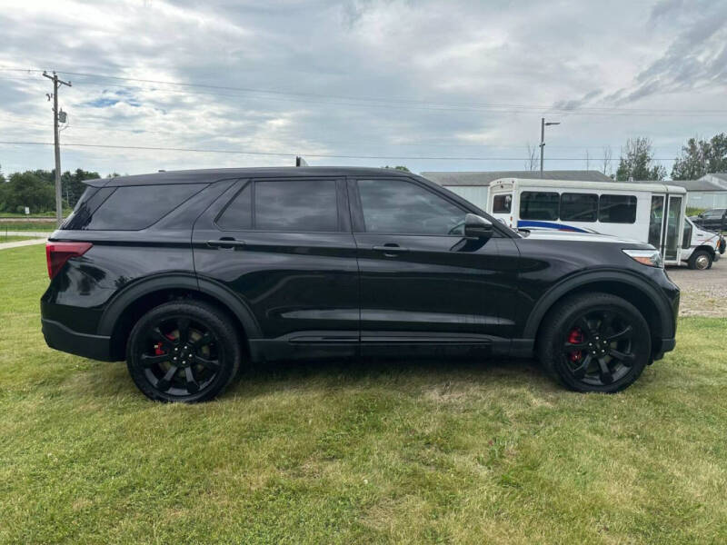 2022 Ford Explorer ST