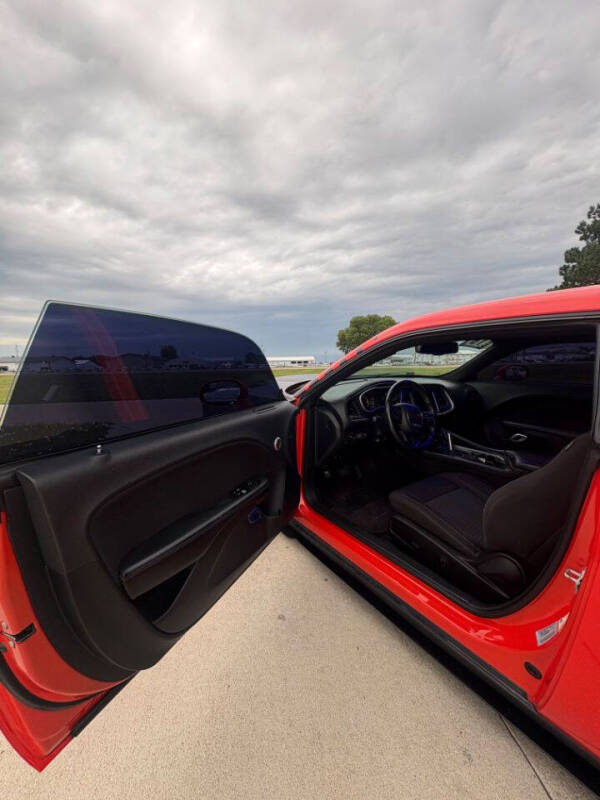 2016 Dodge Challenger SXT