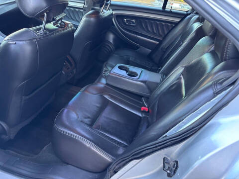 2013 Ford Taurus SEL