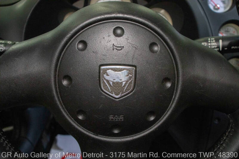 2004 Dodge Viper SRT-10