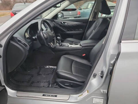 2014 Infiniti Q50 Premium