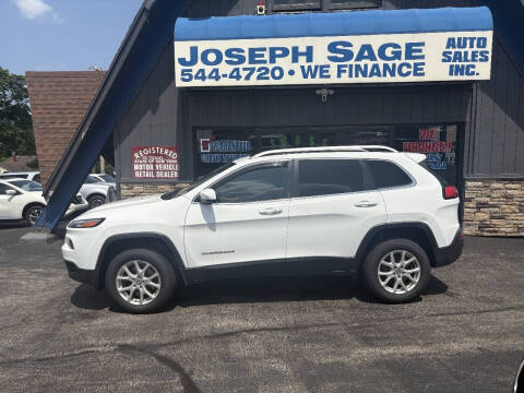 2018 Jeep Cherokee Latitude Plus Photo