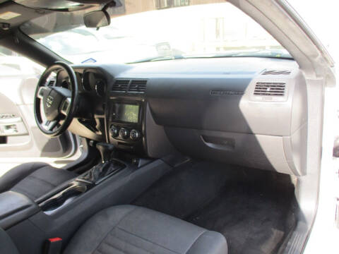 2012 Dodge Challenger SXT