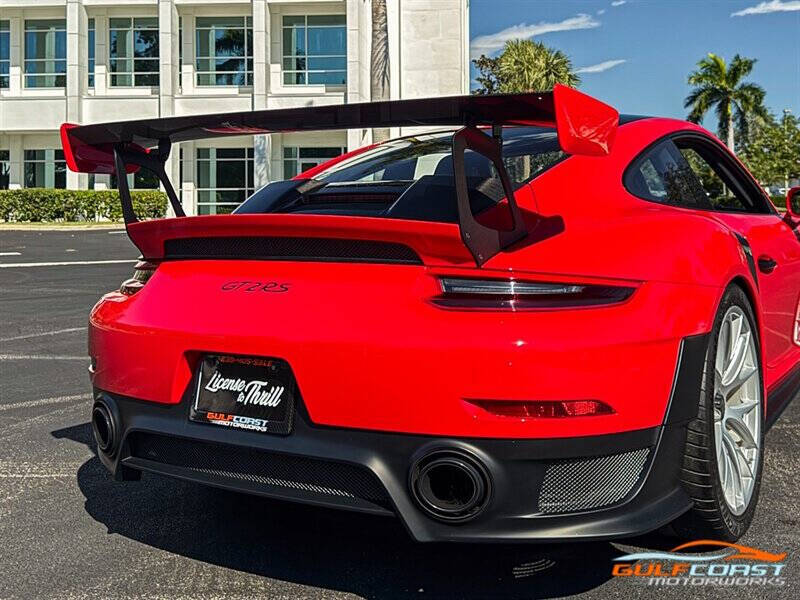 2018 Porsche 911 GT2 RS
