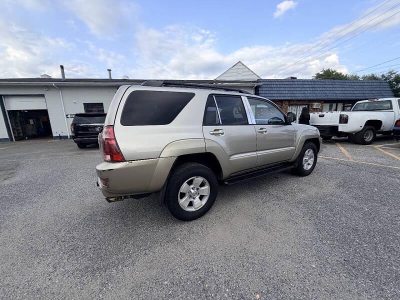 2004 Toyota 4Runner SR5