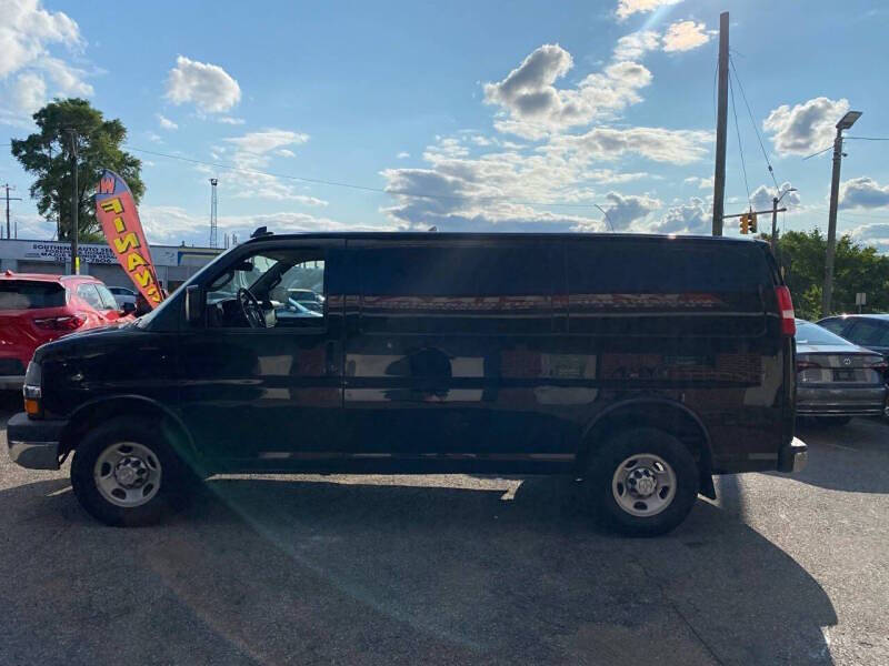 2016 Chevrolet Express 2500